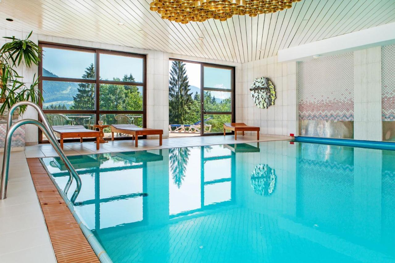 באד גויסרן Appartement Traumblick Mit Indoorpool Und Privater Sauna מראה חיצוני תמונה