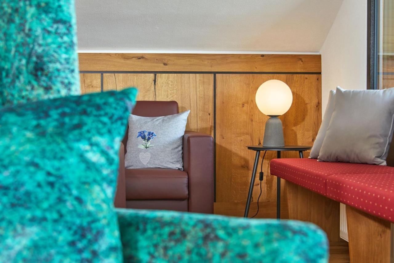 באד גויסרן Appartement Traumblick Mit Indoorpool Und Privater Sauna מראה חיצוני תמונה