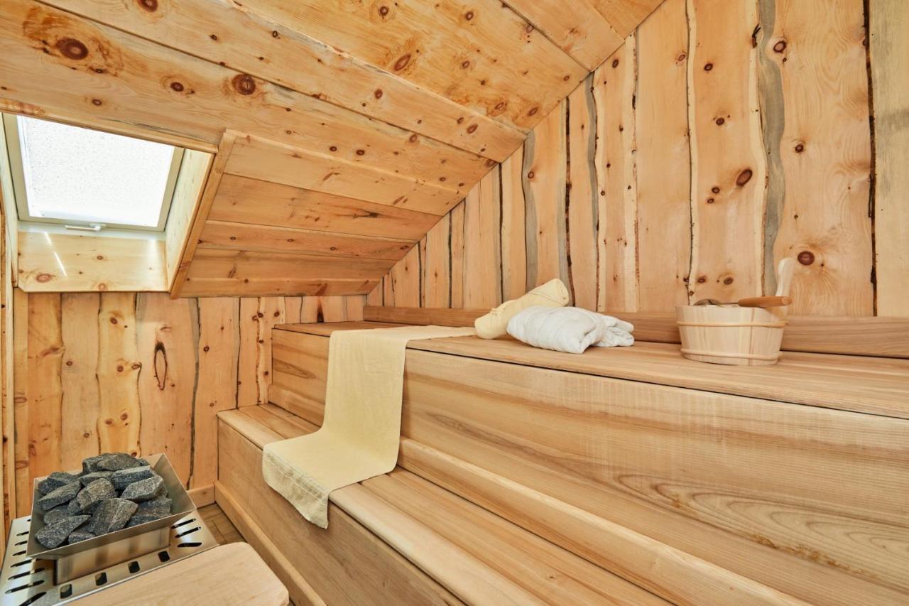 באד גויסרן Appartement Traumblick Mit Indoorpool Und Privater Sauna מראה חיצוני תמונה